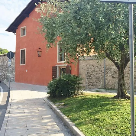 Apartmán Rambaldi In Casa Nr 3 *