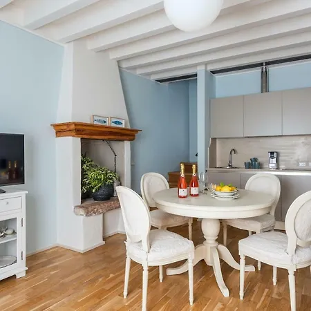 Apartamento Rambaldi In Casa Nr 3 *